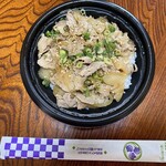 お持ち帰り 焼肉丼 - 