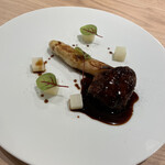 Restaurant Dix-neuf - フォアグラと白アスパラガス