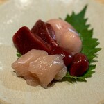 Yakitori Shira - 鶏刺し 白子・砂肝・丸肝・ささみ