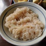 長府 やぶそば - ご飯は炊き込みご飯