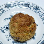 KIBIYA ベーカリー - クランベリースコーン　189円