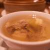 Din Tai Fung - 鶏肉蒸しスープ。激ウマ。