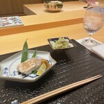 Sushi Shirokane Saeki - 