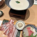 豆富料理と吟醸せいろ蒸し 八かく庵 - 