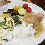 キッチン ブルー グローブ - 最後のワンプレートには、スープの具材を乗せます