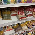 ASIA MART - 内観