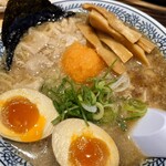 Marugen Ramen - ◯　　こちらが肉そば　　醤油味