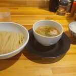 麺や 清流 - ビューです