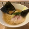 函館ブリ塩ラーメンと酒と肴 カモン
