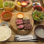 Shinjuku Yakiniku Gyuutan No Remon - 