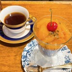 ぽえむ マノ ア マノ コーヒー - 