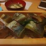 すざき町 食･心 旬ぎく - アジの押し寿司