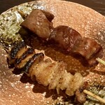 鶏兆 - レバー、鶏皮