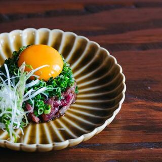 定番～変わり種まで種類豊富！自慢の居酒屋メニューは酒肴に◎