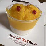 Dolce LA BETTOLA - オレンジゼリーとパンナコッタ