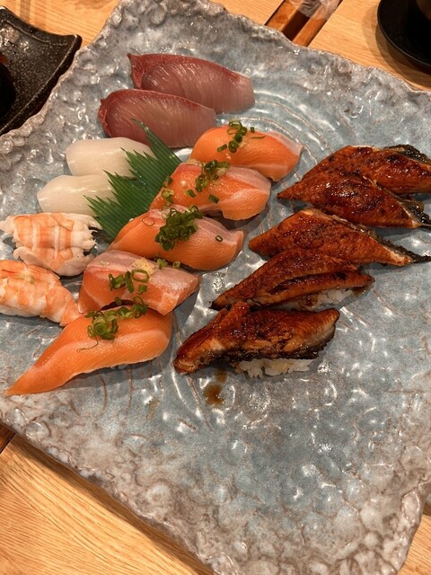 Kura Zushi