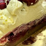 パティスリー リョーコ - 断面