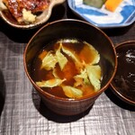 日本料理 柳燕 - 焼き茄子の赤出汁