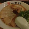 博多ラーメン一天門