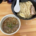 麺処 駒繋 - つけ麺冷盛り300g スープが冷めたら温め直してもらえます。