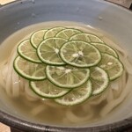 二◯加屋長介 - 