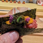 奥 - トロタクウニオシェトラキャビア