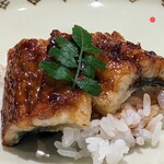 奥 - プチうな丼