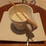 ロワゾー・パー・マツナガ - 2014/02　カリフラワーのスープ。