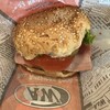 Ａ＆Ｗ - モッツァバーガー（670円）