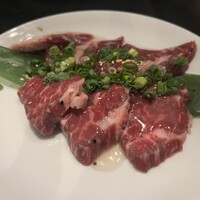 老舗精肉店直送 千種焼肉 飛騨牛の奴隷 千種店 - 