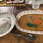 村上カレー店・プルプル - ナンコツキーマ納豆トッピング辛さ50