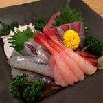 新潟本町 鈴木鮮魚 - 「新潟の赤いダイヤ」こと南蛮海老。冬の味は格別です！※盛りつけは当方でしました