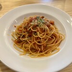 アキッチョデシカ - トマトソースパスタ