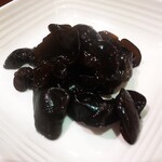 横浜中華街 彩り五色小籠包専門店 龍海飯店 - キクラゲの冷製