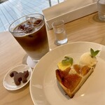 MUSEUM CAFE - 