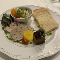 アズ フィノム - 