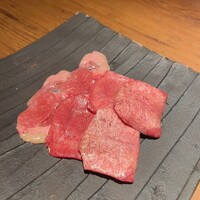 和牛とタン 焼肉 とみ 新橋本店 - 