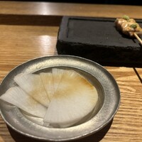 焼鳥 市松 - お口直しの大根