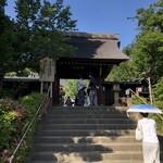 Tamano Ya - お寺もマストになります。