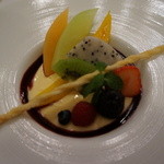 綱町三井倶楽部 - 冷たいチーズフォンデュ　フルーツ添え
