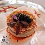 ラ メゾン ドゥ グラシアニ - 毛蟹エフィロシェ　カリフラワーのバヴァロア　フレッシュオシェトラキャビアとソースアンティボワーズ