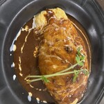 御馳走オムライス館 ネコ目 - 