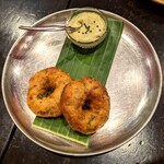 Indian Street Food & Bar GOND - カーンチープラムワダだよ