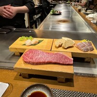 神戸牛ステーキ Ishida. 本店 - 