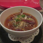 中国料理 陽明殿 - 葱と叉焼入り汁そば(ハーフ）