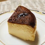 PiSO by respiracion - ホールを4分の1にカット