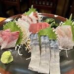 三陸 漁灯 - お刺身盛り合わせ