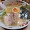 らーめん みのり - 料理写真:塩ラーメン。シンプルだけど深い味わい。