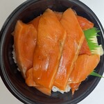 魚丼 - 料理写真: