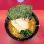 横浜ラーメン 相馬家 - 家系味噌並800円＋海苔7枚100円